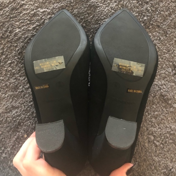 Jet Black Bamboo Heels - Picture 2 of 2